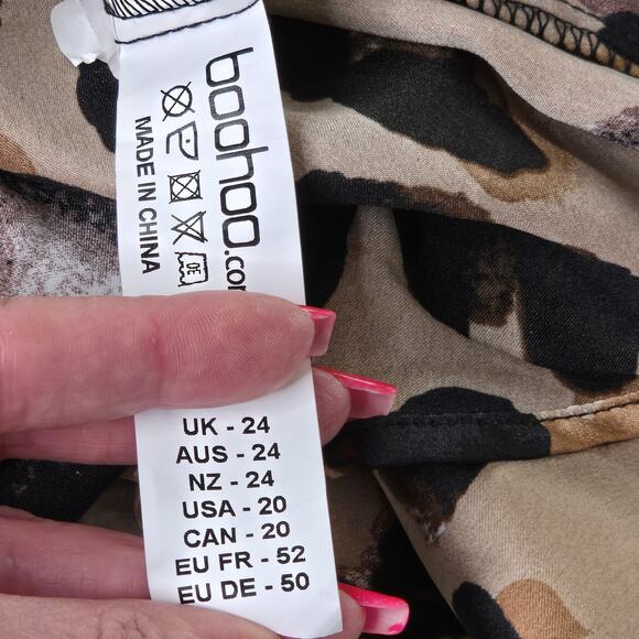 Boohoo Plus NWT Leopard print Bardot top one shoulder 20 brown tan black - Picture 17 of 17